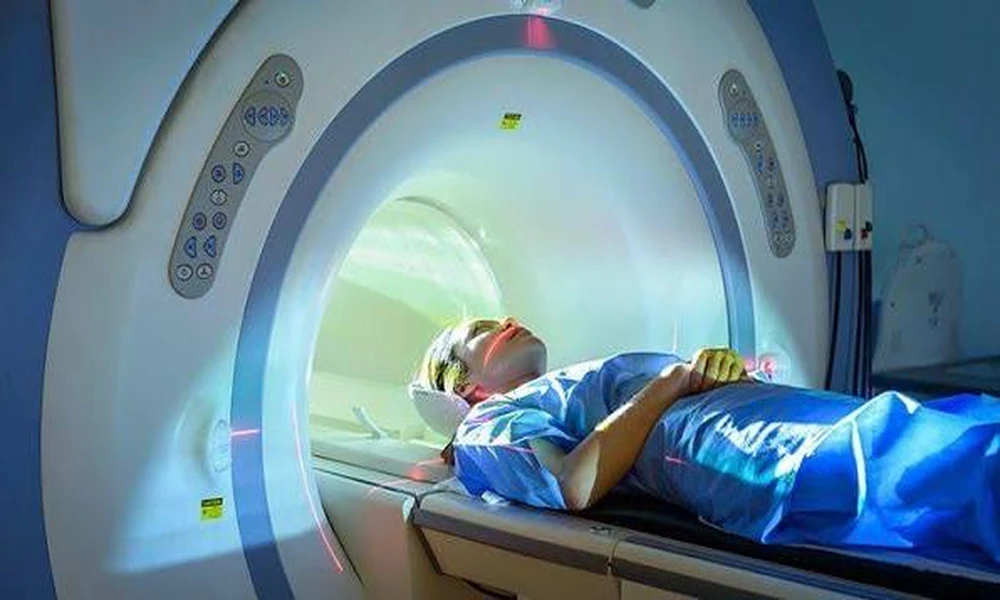 Understanding Spinal Stenosis: How Upright MRI Changes the Diagnosis